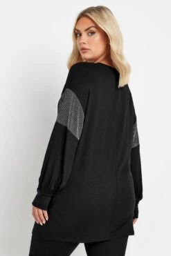 YOURS - Sweatshirt Noir 'Merry Christmas' Sapin De Noël 9 YOURS - Sweatshirt Noir 'Merry Christmas' Sapin De Noël -Evans Boutique b8199557 8117 4f 285037 C