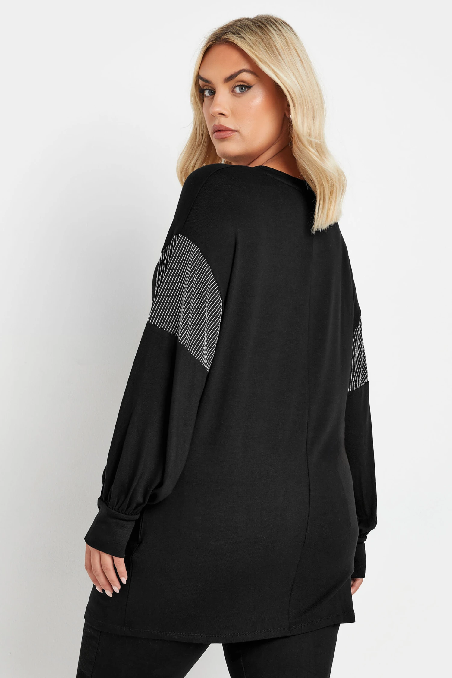 YOURS - Sweatshirt Noir 'Merry Christmas' Sapin De Noël 5 YOURS - Sweatshirt Noir 'Merry Christmas' Sapin De Noël – Image 3