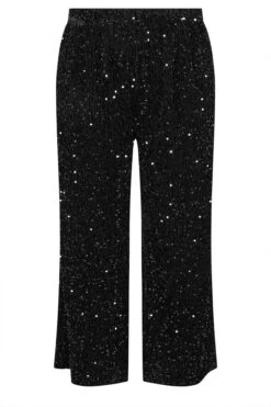 YOURS - Pantalon Noir à Velours Coupe Wide Leg à Sequins 13 YOURS - Pantalon Noir à Velours Coupe Wide Leg à Sequins -Evans Boutique b83be73c 496b 49 143941 X