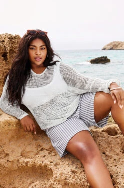 YOURS - Pull Gris Métallique En Crochet -Evans Boutique b8eacfd9 9a13 45 216167 280171 L1