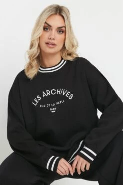 YOURS - Sweatshirt Noir & Blanc Contrasté 'Les Archives' 10 YOURS - Sweatshirt Noir & Blanc Contrasté 'Les Archives' -Evans Boutique b9f47c38 98e9 4d 126666 D