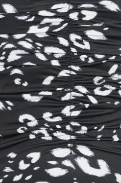 YOURS Curve Maillot De Bain à Armatures Noir Imprimé Léopard De Qualité Supérieure 19 YOURS Curve Maillot De Bain à Armatures Noir Imprimé Léopard De Qualité Supérieure -Evans Boutique bb129fa2 8cb6 45 150592 Z