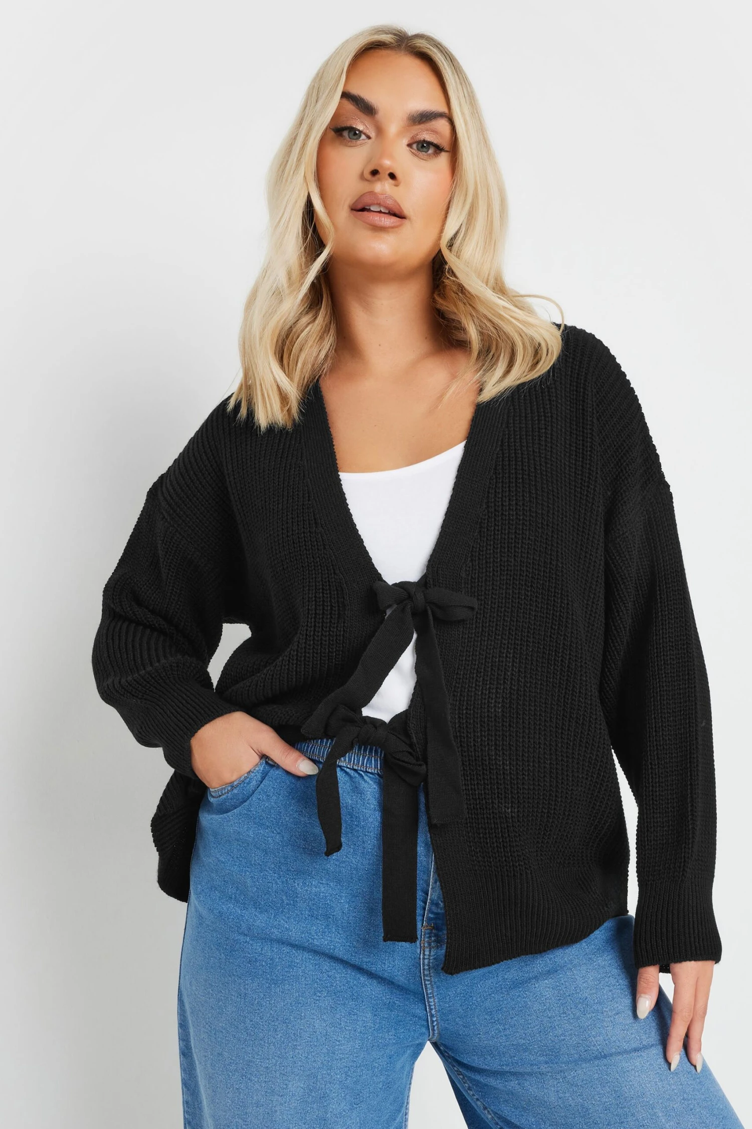 YOURS - Cardigan à Noeuds Noir En Maille 4 YOURS - Cardigan à Noeuds Noir En Maille – Image 2