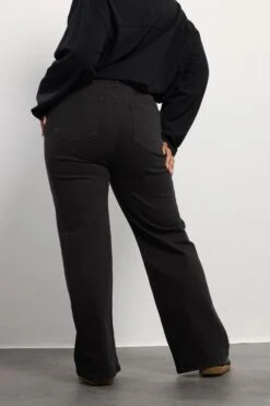 YOURS Curve Black Studded Wide Leg Jeans -Evans Boutique bf65bb6f 4421 41 310180 C