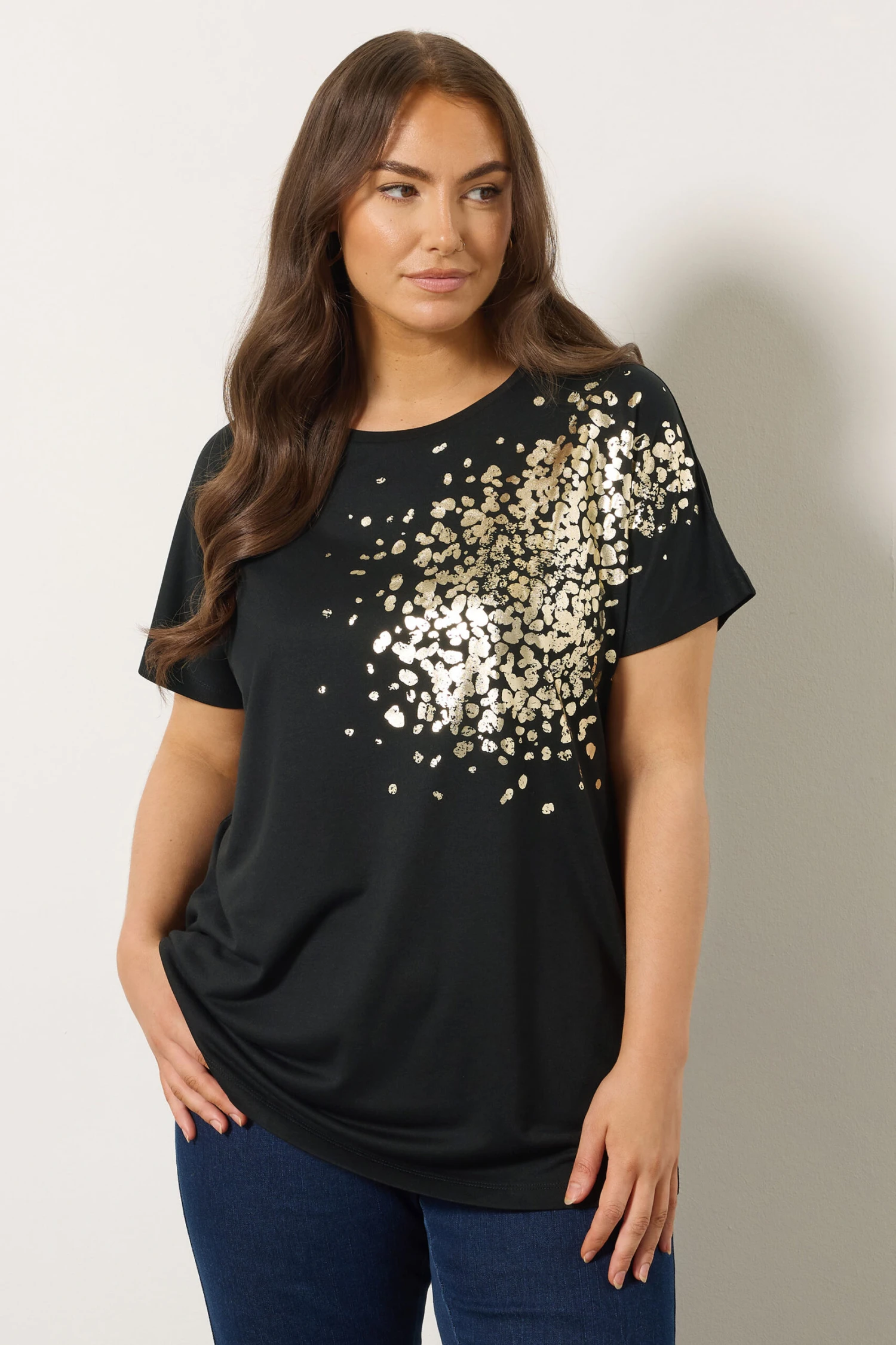EVANS Curve Black & Gold Foil Detail Top 3 EVANS Curve Black & Gold Foil Detail Top