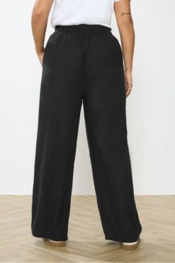 YOURS Curve Pantalon Noir En Lin à Plis Sur Le Devant 10 YOURS Curve Pantalon Noir En Lin à Plis Sur Le Devant -Evans Boutique c391ed43 01e8 4a 310019 C