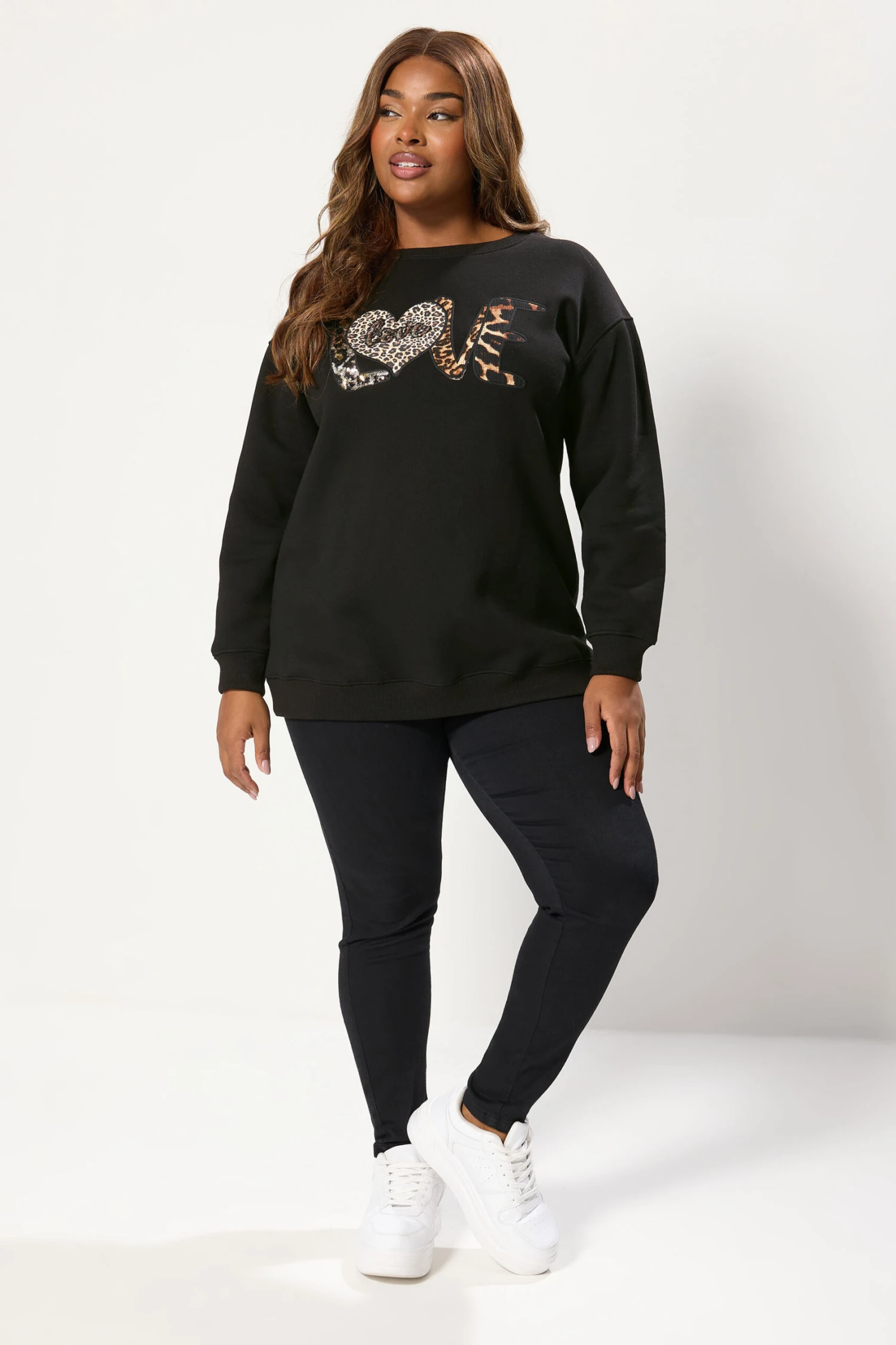 Sweat-shirt Noir à Imprimé Léopard YOURS Curve « Love » 4 Sweat-shirt Noir à Imprimé Léopard YOURS Curve « Love » – Image 2