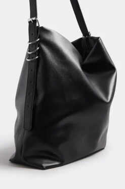 Black Faux Leather Slouched Shoulder Bag -Evans Boutique c76754aa 166b 48 246599 P1