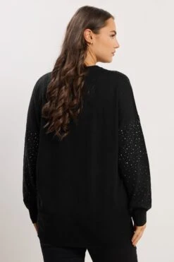 YOURS Curve Pull Noir Orné De Diamants 9 YOURS Curve Pull Noir Orné De Diamants -Evans Boutique c7bf8070 dd04 4c 280468 C