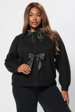 YOURS Curve Cardigan Noir En Satin Avec Nœud Sur Le Devant 9 YOURS Curve Cardigan Noir En Satin Avec Nœud Sur Le Devant -Evans Boutique c9da3b86 324d 49 280674 A