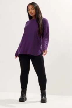 YOURS Curve Pull Doux Au Toucher Violet 8 YOURS Curve Pull Doux Au Toucher Violet -Evans Boutique ca5fe05e 9b07 40 303837 B