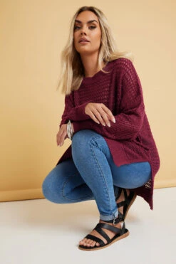 YOURS - Pull En Maille Bordeaux Fente à L'Ourlet -Evans Boutique cd5bc346 731e 4f 280532 B