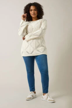 EVANS Curve Cream Diamond Pointelle Jumper -Evans Boutique ce6e18d1 8434 4f 616015 B