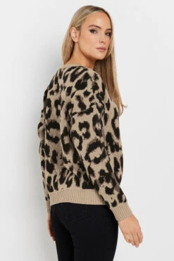 LTS Tall Brown Knitted Leopard Print Jumper -Evans Boutique cf448de8 6602 46 355868 C