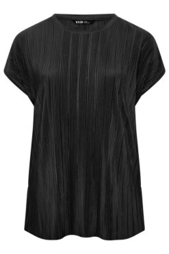 YOURS - Top Noir Plissé Manches Courtes -Evans Boutique cff13c53 9460 47 322331 X