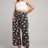 YOURS - Pantalon Jupe-Culotte Noir Floral Midaxi -Evans Boutique d1d74b15 d8c4 47 145266 A