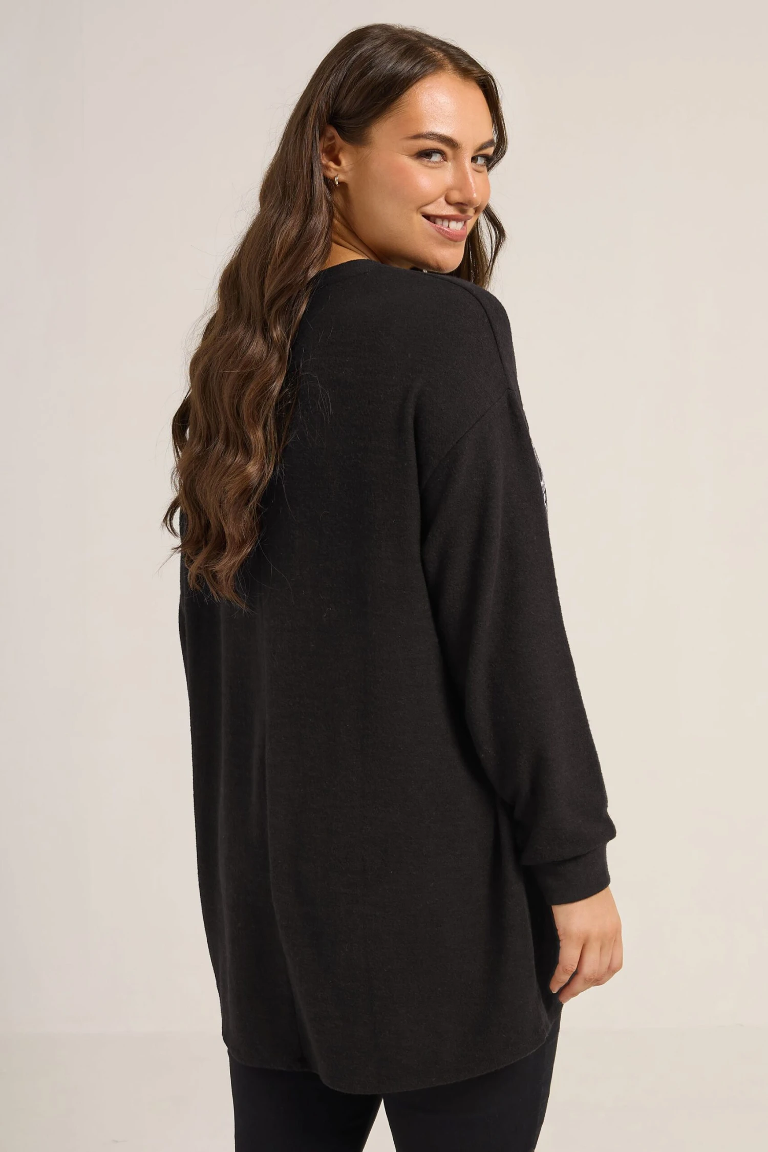 YOURS Curve Pull De Noël Fantaisie Noir « Ho Ho Ho » En Forme De Renne 5 YOURS Curve Pull De Noël Fantaisie Noir « Ho Ho Ho » En Forme De Renne – Image 3