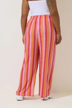 LIMITED COLLECTION Pantalon Large à Rayures Rouges Et Orange -Evans Boutique d6617354 c2cb 43 216801 C