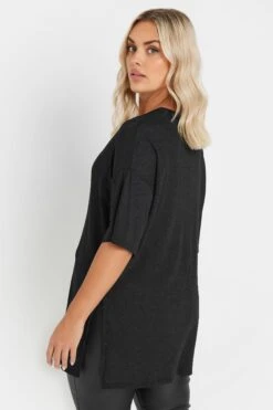 YOURS - Top Noir Léger Texturé à Fentes -Evans Boutique d6a24b27 fb34 4b 303675 C