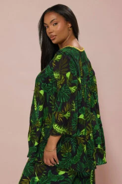 BUMP IT UP MATERNITY - Top Vert Feuilles De Palmier -Evans Boutique d7a922ab 601d 41 158476 C