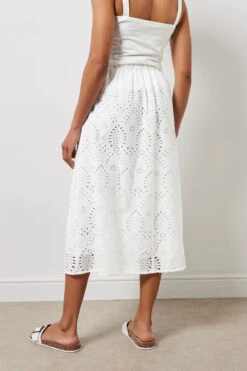M&Co White Cotton Broderie Midi Skirt -Evans Boutique d8e2d1c7 1be5 43 502363 D