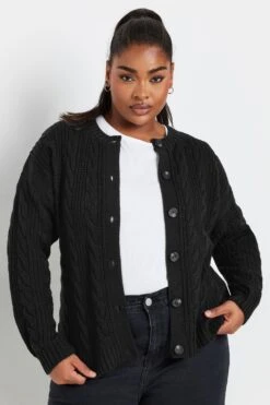 YOURS - Cardigan Noir Court Maille Tressée