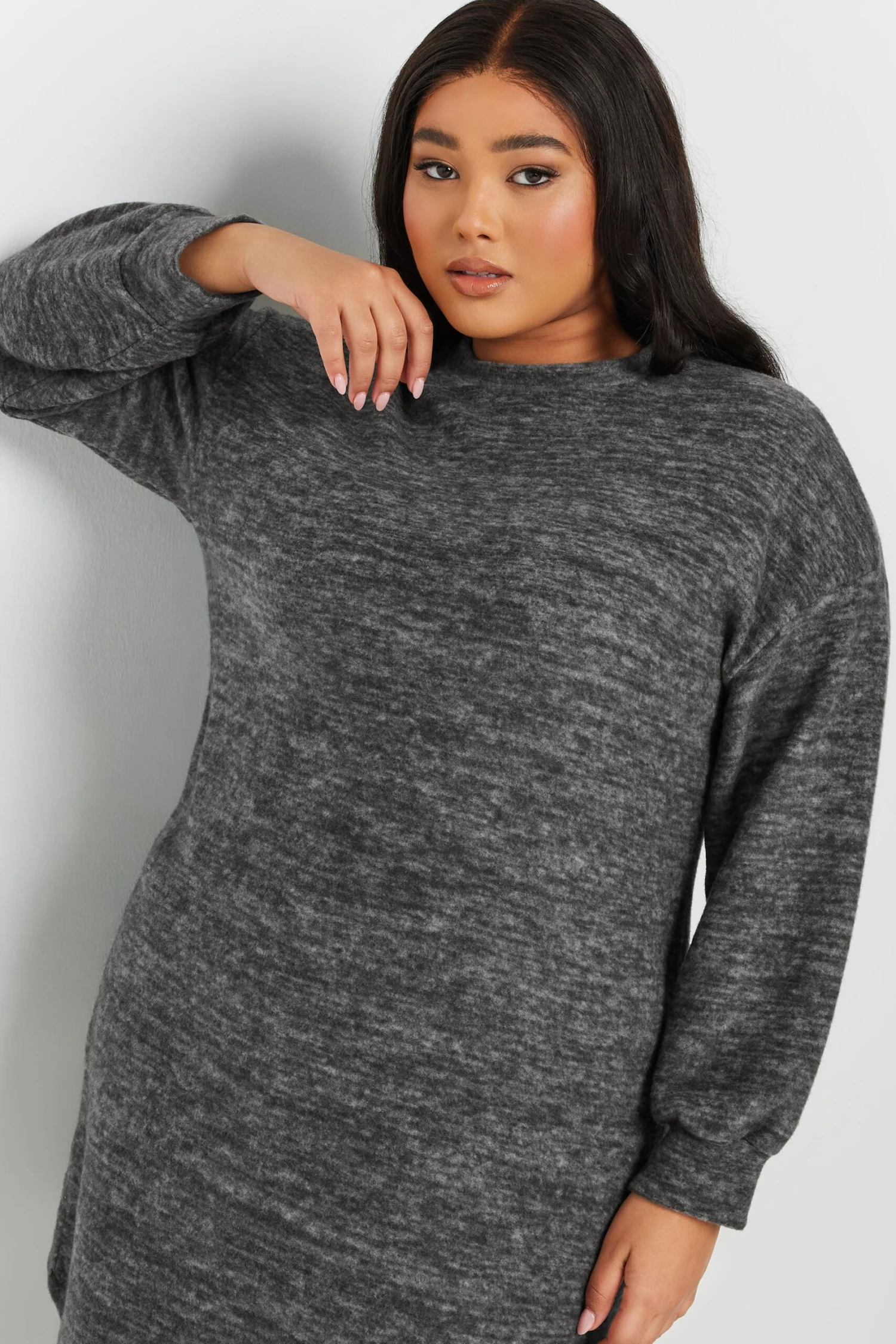 YOURS Curve Robe Pull Courte Grise Douce Au Toucher 6 YOURS Curve Robe Pull Courte Grise Douce Au Toucher – Image 4