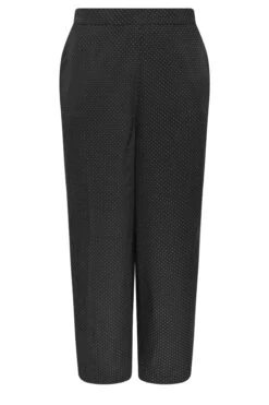 YOURS - Pantalon Noir Clouté Coupe Wide Leg 11 YOURS - Pantalon Noir Clouté Coupe Wide Leg -Evans Boutique db202ac8 7046 49 216223 X