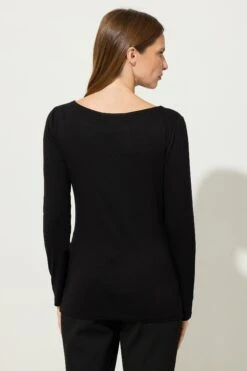 STAR Black Animal Embellished Top 13 STAR Black Animal Embellished Top -Evans Boutique dbdefcb9 a2f7 41 110873 D