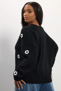 YOURS Curve Cardigan Noir à Fleurs Appliquées 9 YOURS Curve Cardigan Noir à Fleurs Appliquées -Evans Boutique e09a1124 ad8f 4b 280598 C