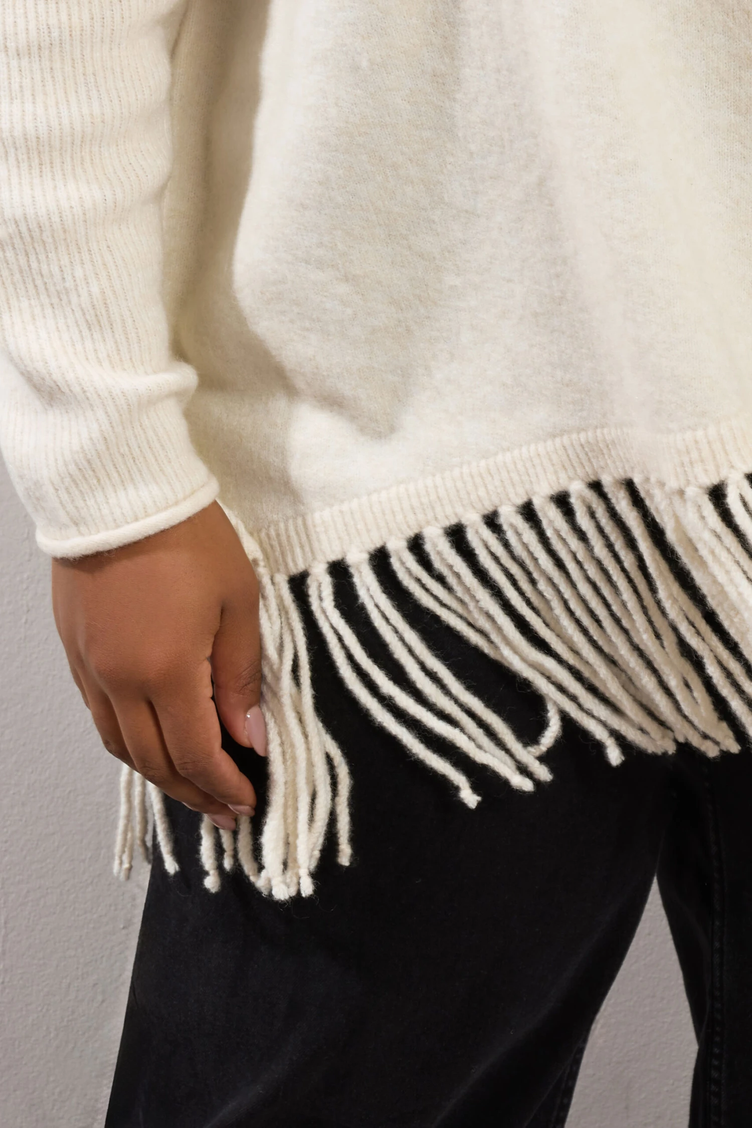 YOURS Curve Cardigan à Ourlet à Franges Blanc Ivoire 6 YOURS Curve Cardigan à Ourlet à Franges Blanc Ivoire – Image 4