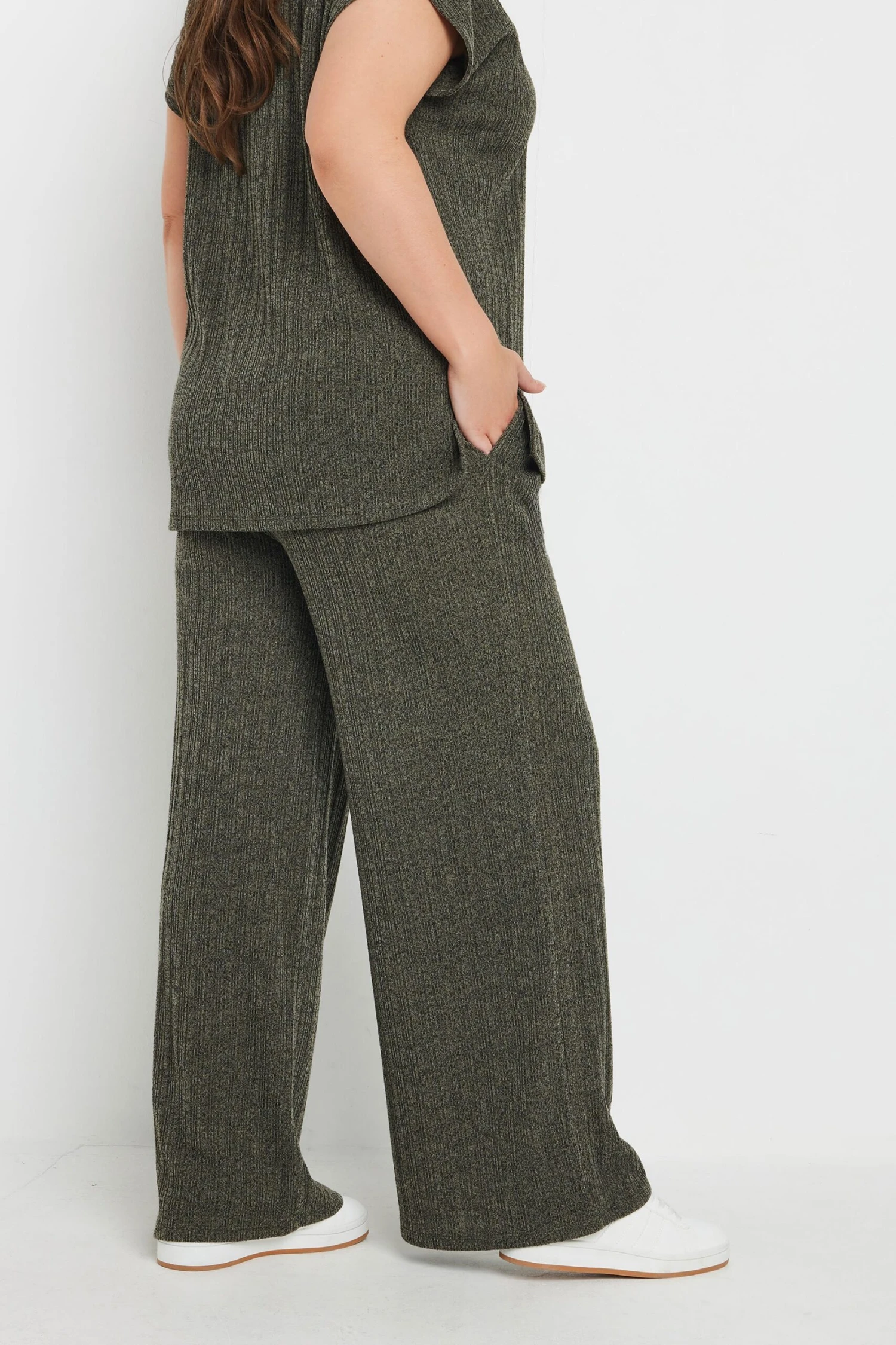 YOURS - Pantalon Vert Kaki Wide Leg à Rayures 5 YOURS - Pantalon Vert Kaki Wide Leg à Rayures – Image 3