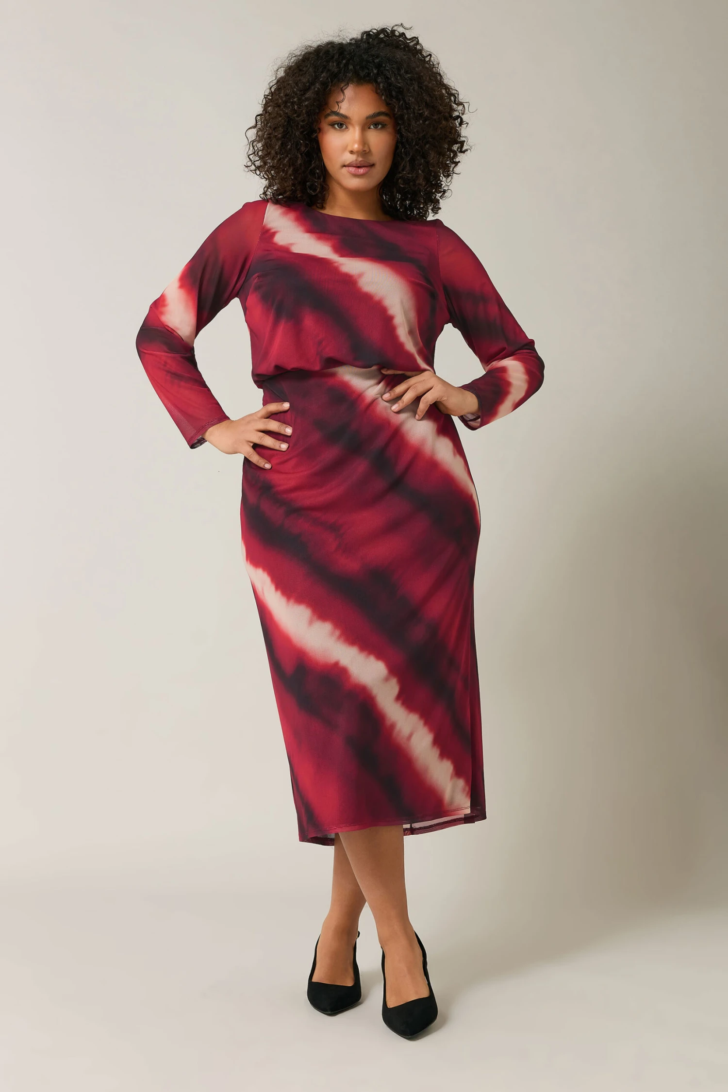 EVANS Curve Burgundy Red Abstract Print Mesh Midi Skirt 4 EVANS Curve Burgundy Red Abstract Print Mesh Midi Skirt – Image 2