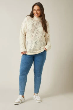 EVANS Curve White Roll Neck Stitch Detailing Knitted Jumper -Evans Boutique e78edf9c 879b 42 615521 C