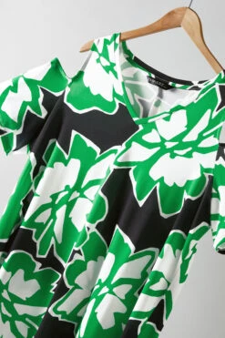 EVANS Curve Green Abstract Floral Cold Shoulder Top -Evans Boutique e87e57a8 785f 47 615404 P2