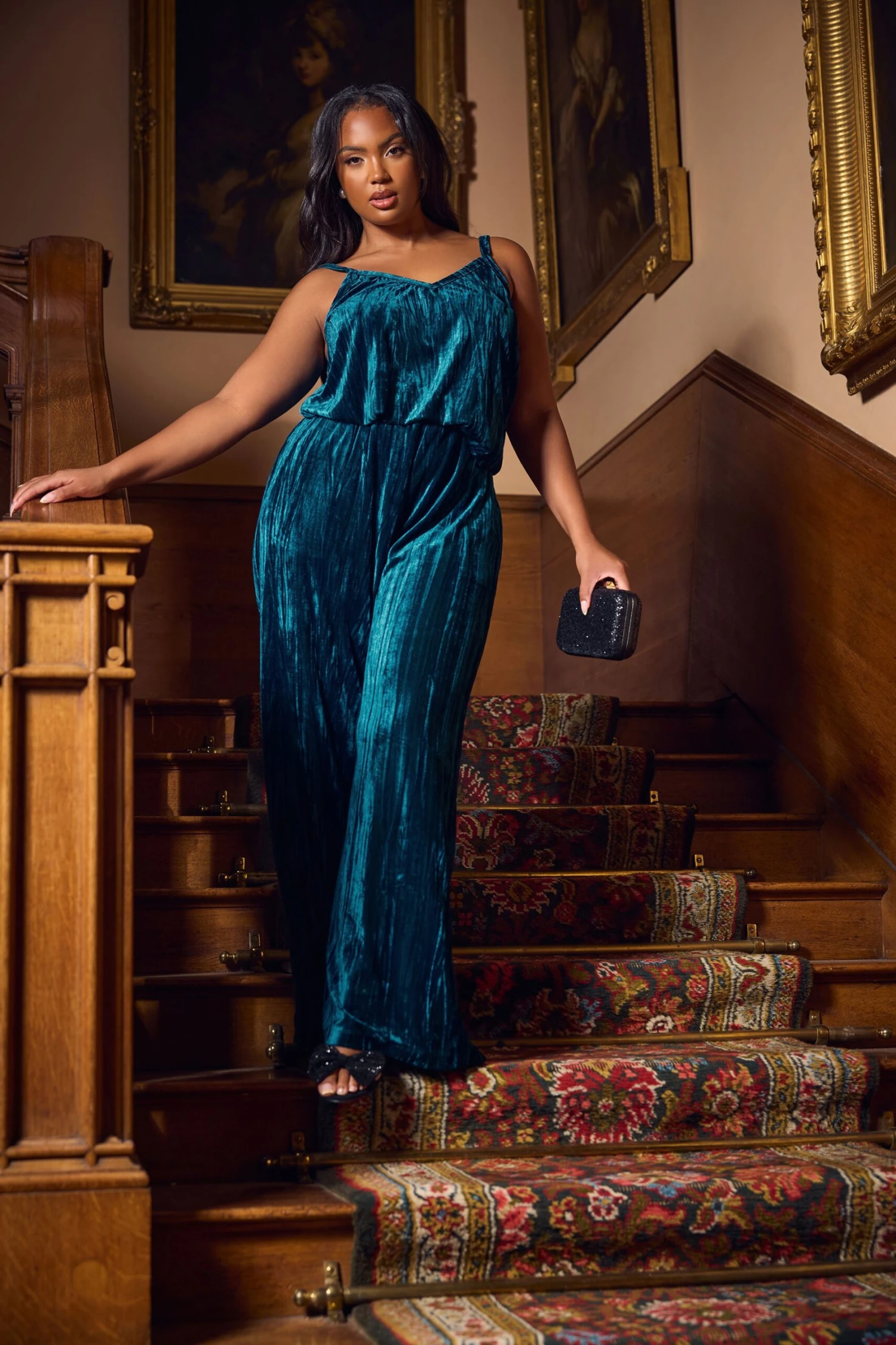 YOURS Curve Pantalon Large En Velours écrasé Bleu Sarcelle 3 YOURS Curve Pantalon Large En Velours écrasé Bleu Sarcelle