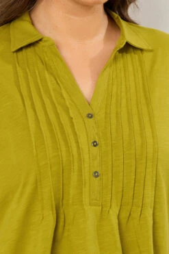 EVANS Curve Green Pintuck Henley Top 10 EVANS Curve Green Pintuck Henley Top -Evans Boutique ea49ae7e ad55 41 616375 D