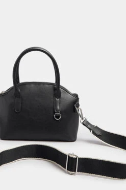 Black Contrast Strap Cross Body Bag 8 Black Contrast Strap Cross Body Bag -Evans Boutique eb1c7680 a143 4c 246604 P