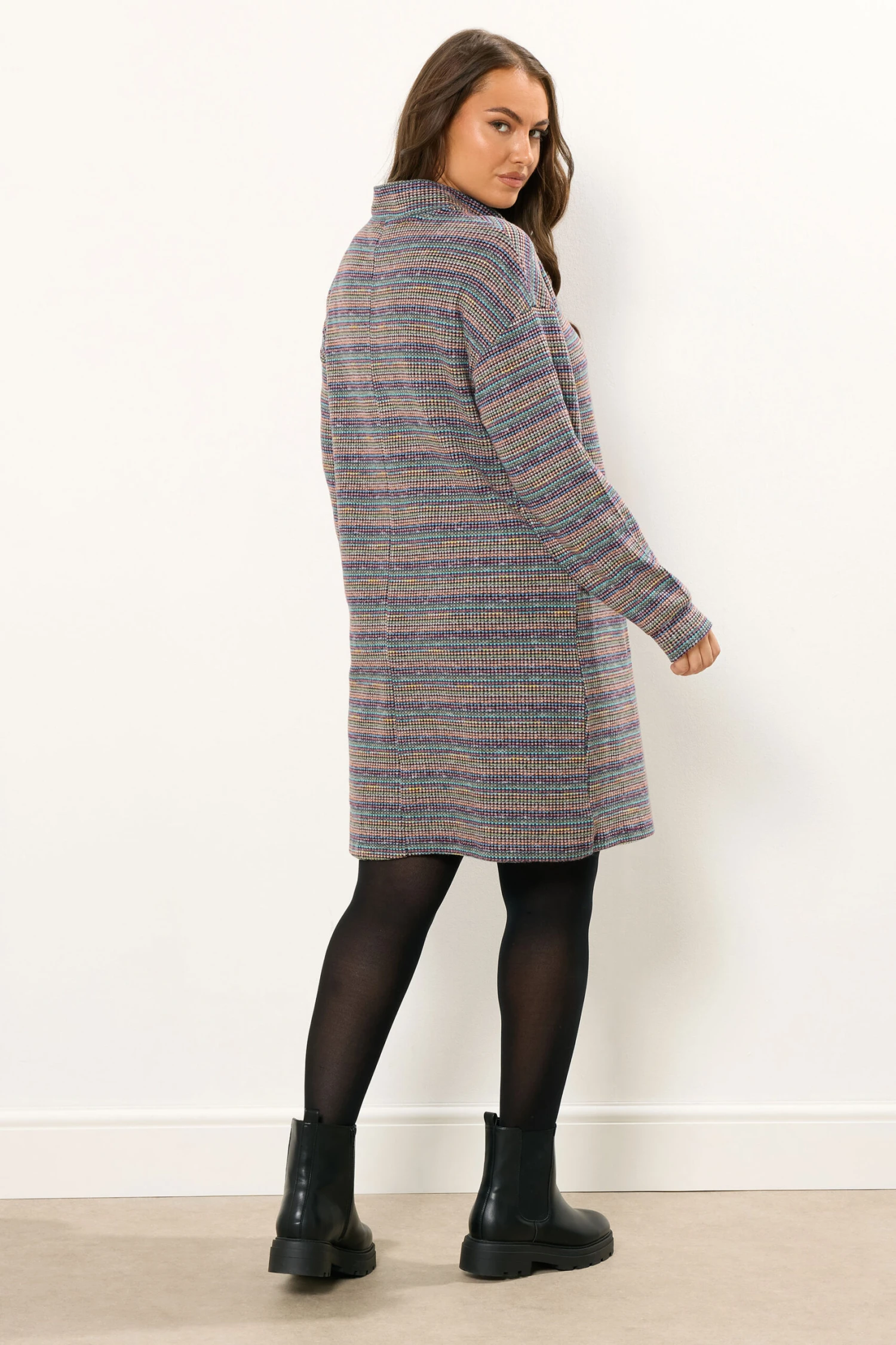 YOURS Curve Robe Pull Côtelée Bleue à Fermeture éclair Quart De Tour 5 YOURS Curve Robe Pull Côtelée Bleue à Fermeture éclair Quart De Tour – Image 3