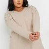 YOURS - Pull Beige Empiècement Perles & Strass -Evans Boutique eb96f95f efaf 4f 322301 A