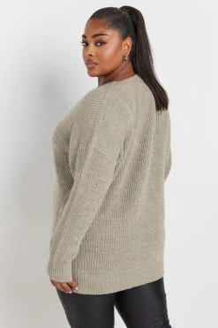 YOURS - Pull En Maille Beige Encolure En V -Evans Boutique ebcde7d5 268a 49 280369 C