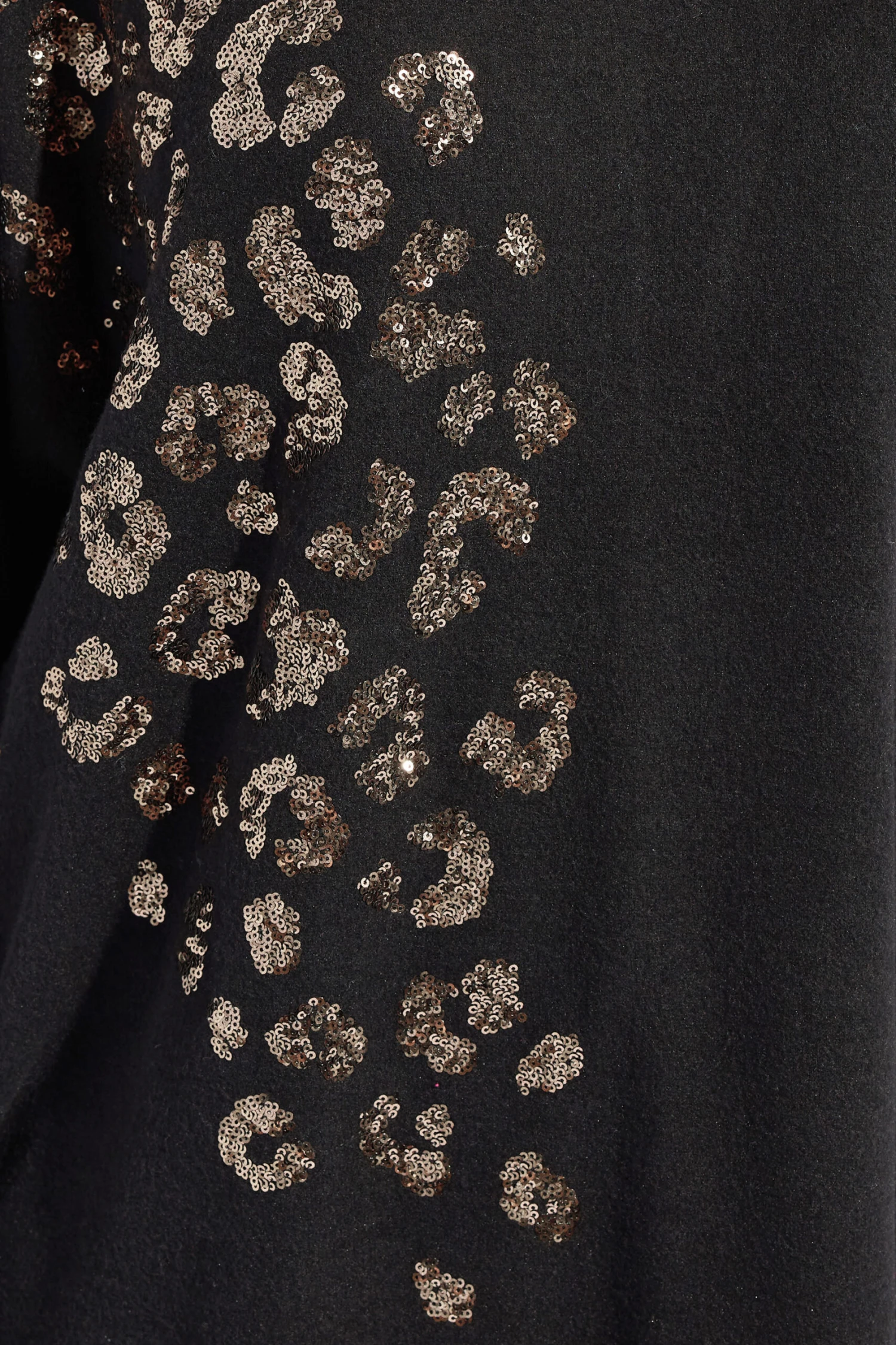 YOURS Curve Pull Noir à Sequins Et Imprimé Léopard 6 YOURS Curve Pull Noir à Sequins Et Imprimé Léopard – Image 4