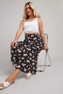 YOURS - Pantalon Jupe-Culotte Noir Floral Midaxi 10 YOURS - Pantalon Jupe-Culotte Noir Floral Midaxi -Evans Boutique edba83e5 3924 4a 145266 D