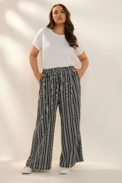 YOURS - Pantalon Wide Leg Noir à Rayures Texturé -Evans Boutique edcc2a26 be83 4d 310109 B