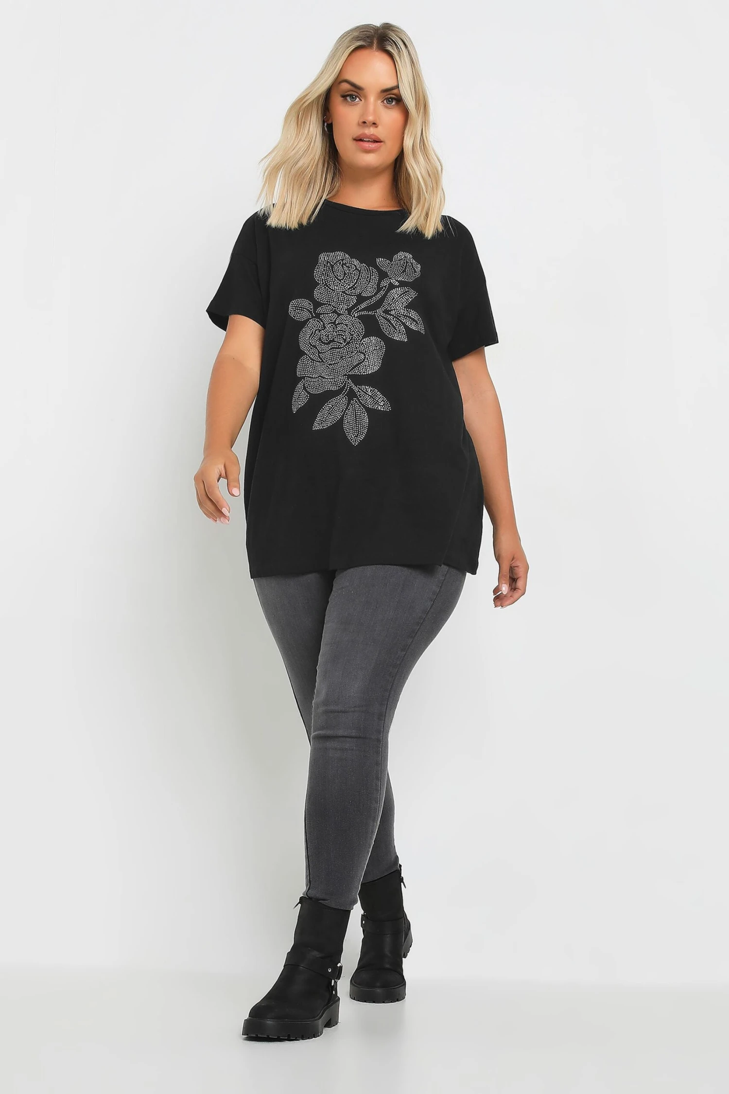 YOURS - Top Noir Empiècement Floral Clouté 5 YOURS - Top Noir Empiècement Floral Clouté – Image 3