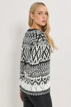 LTS Tall Black & White Fairisle Jumper -Evans Boutique efb5908f f1bf 47 356374 C