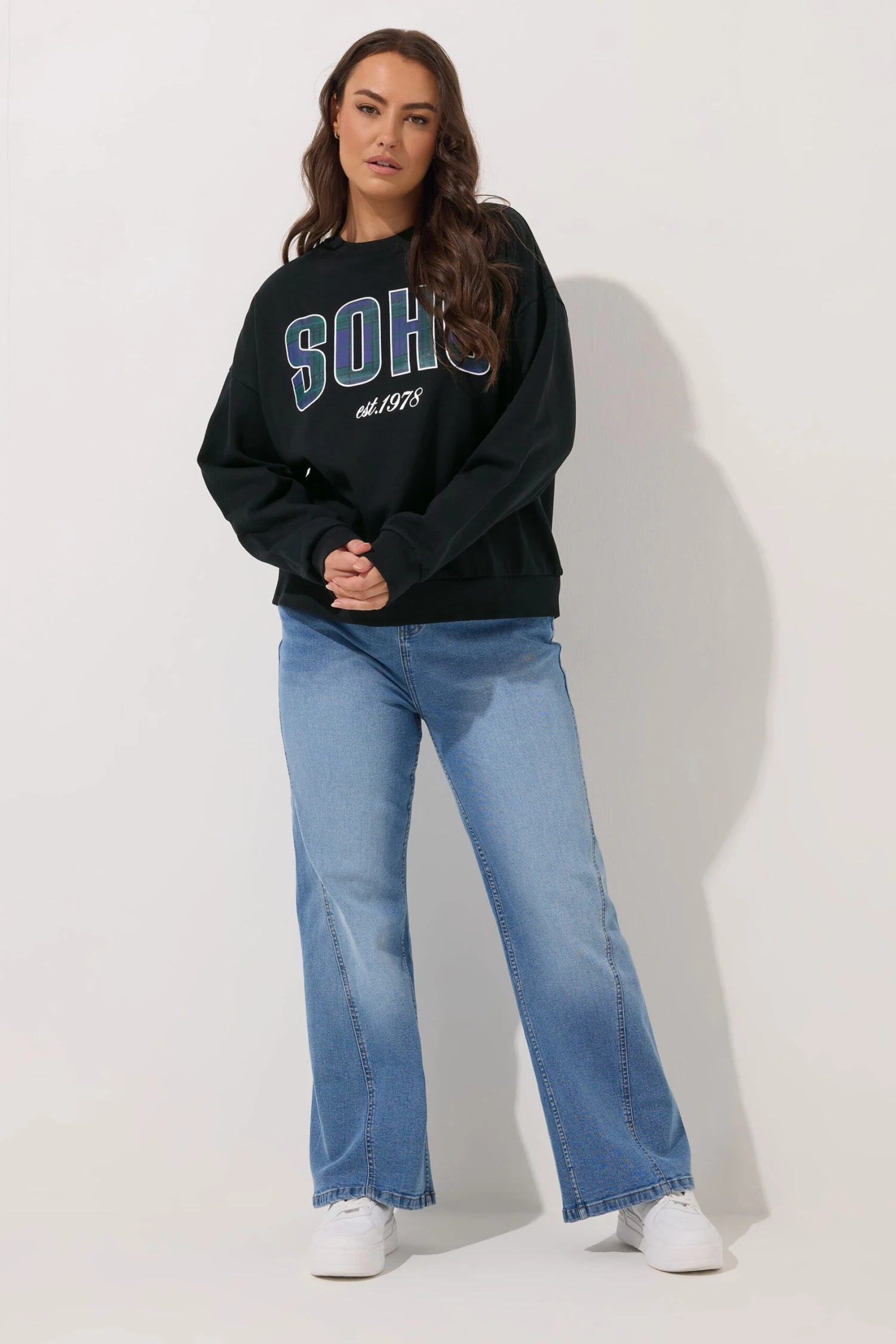 YOURS Curve Sweat-shirt à Carreaux Noirs « Soho » 5 YOURS Curve Sweat-shirt à Carreaux Noirs « Soho » – Image 3