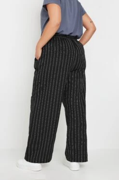 YOURS - Pantalon à Pince Noir Coupe Wide Leg -Evans Boutique f0c0466f d1fc 4e 140064 C