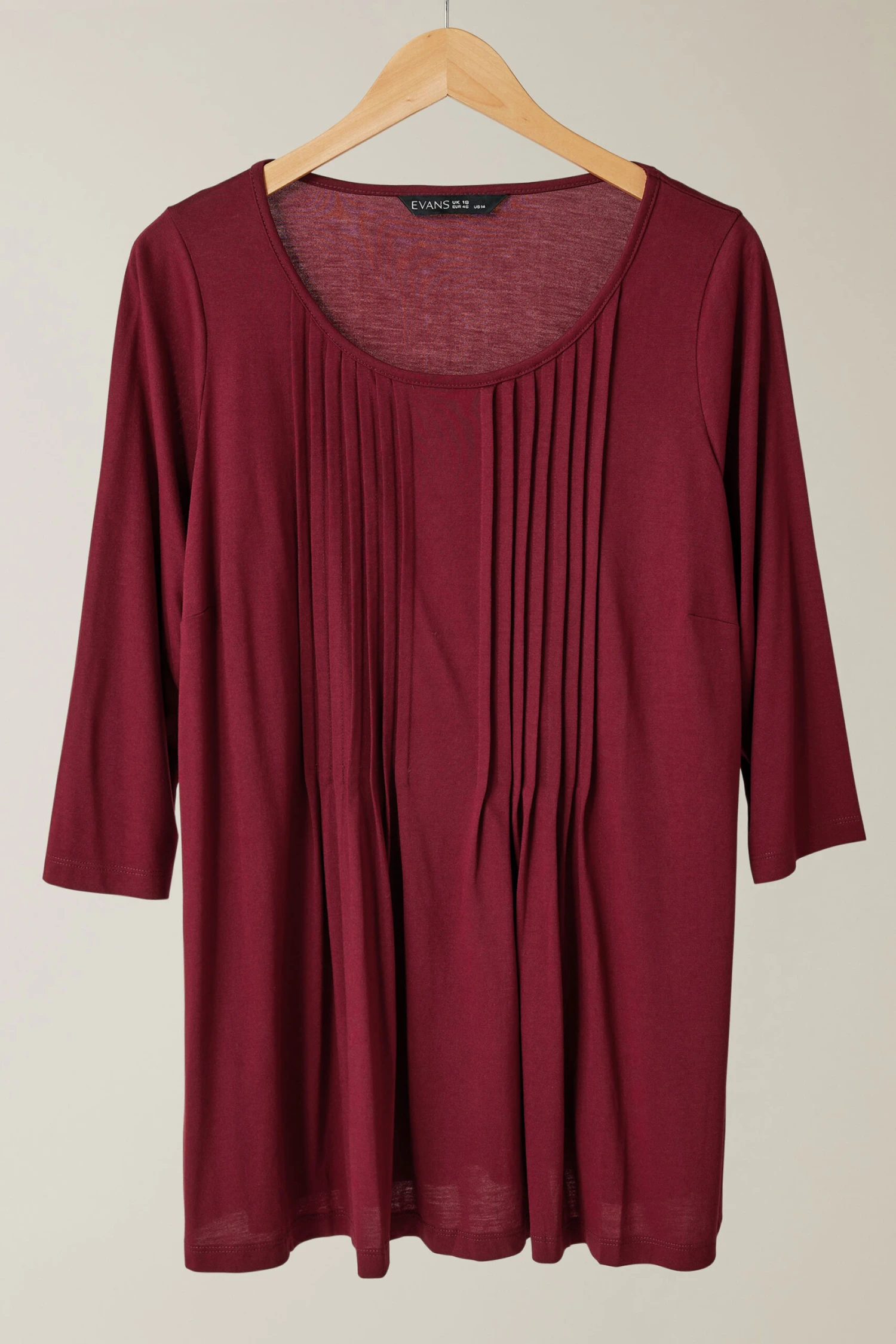 EVANS Curve Burgundy Red Pintuck Modal Rich Top 7 EVANS Curve Burgundy Red Pintuck Modal Rich Top – Image 5