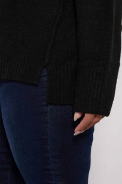 YOURS Curve Pull Noir à épaules Tombantes Avec Détails De Couture -Evans Boutique f567437d 7001 41 280648 D